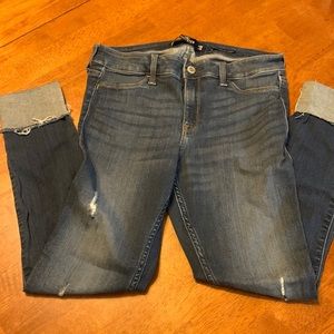 Hollister Low Rise Crop Jean Legging